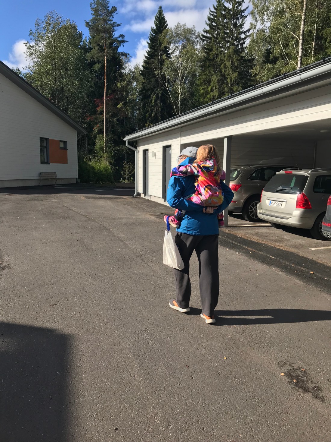 8FEC6515-F6B3-4264-A97D-FD01ABD5DACA